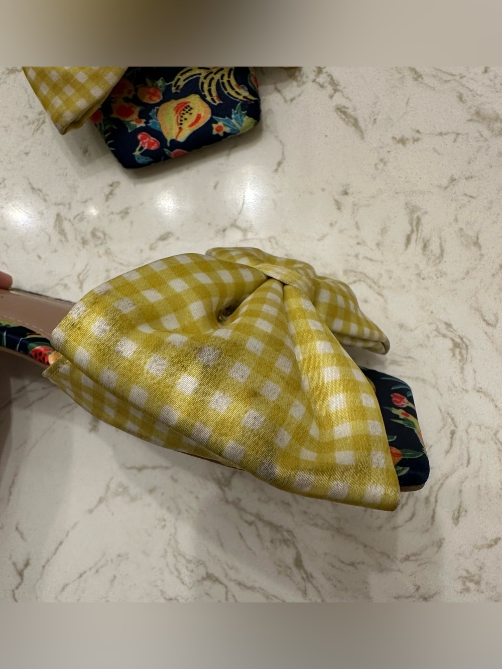 Betsey Johnson Skyee Gingham Bow Fruit Slide Sandals 7.5 - Picture 8 of 8